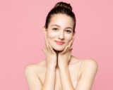 L’ordre recommandé pour appliquer les produits de soin cutané. Découvrez comment procéder pour appliquer vos cosmétiques de manière optimale!